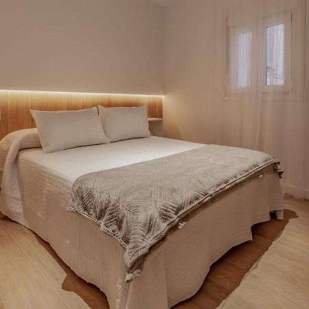 Parrapartamentos Apartamentos Turisticos Caces Buitenkant foto